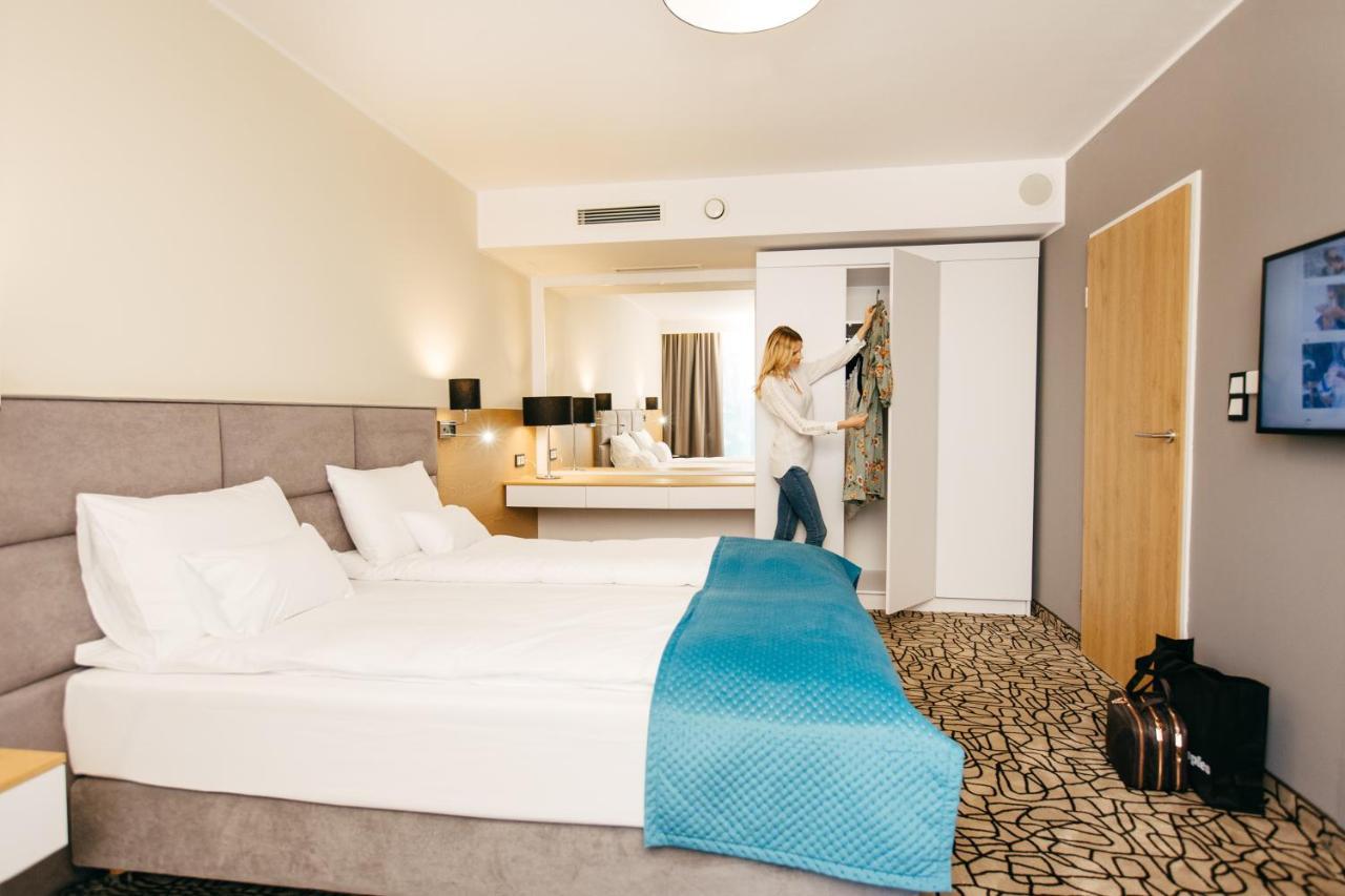 Aparthotel Termy Униейов Екстериор снимка