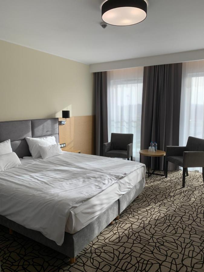 Aparthotel Termy Униейов Екстериор снимка