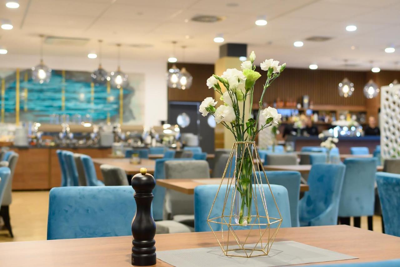 Aparthotel Termy Униейов Екстериор снимка